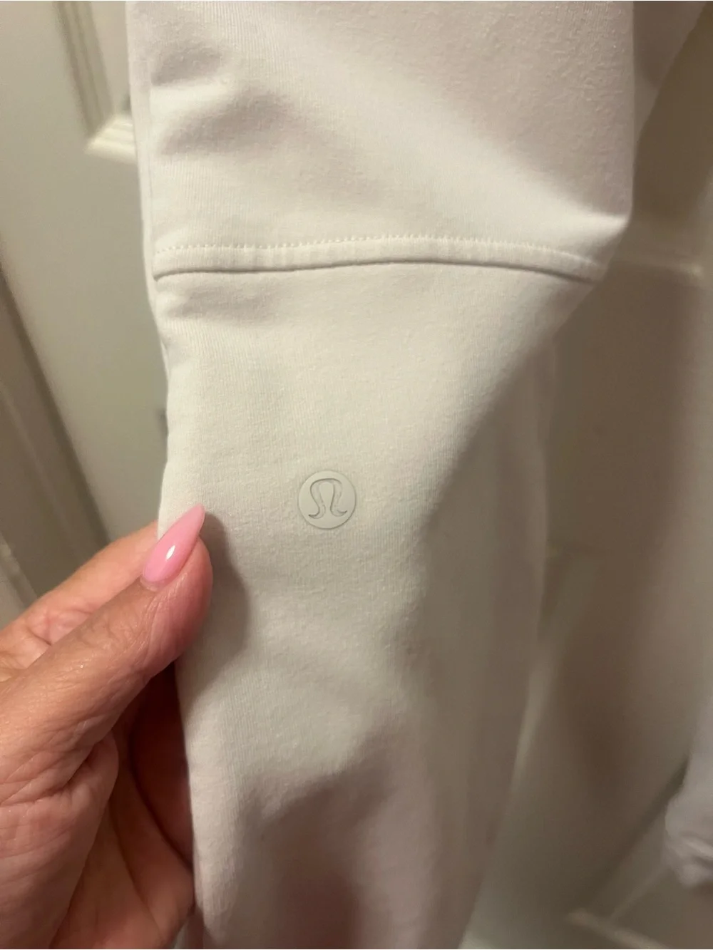 Lululemon Women’s Size XS White Scuba High Rise Jogger Sweatpants Drawstring